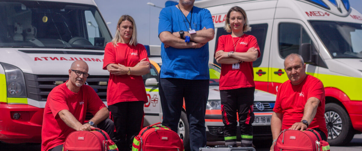 Transport medical București echipaj AmbulantaMED